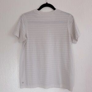 White lululemon shirt size 8